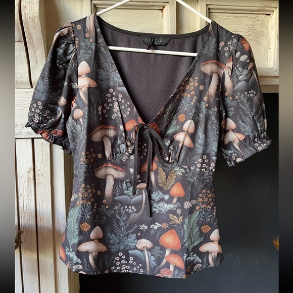 KIlLSTAR Night Forager Mushroom Goth Top V-Neck w/ Bow Side Zip Size XS NWOTs - Picture 4 of 9